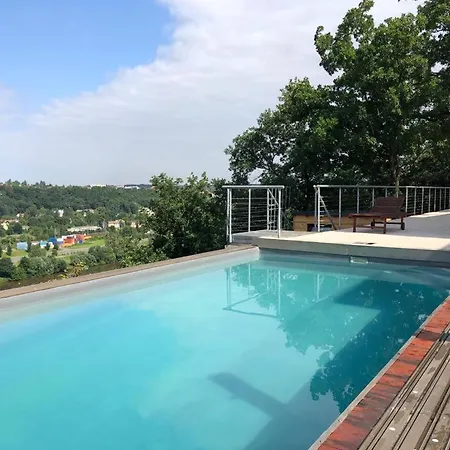 - C - Vyhlidka Nad Rekou Zdiby