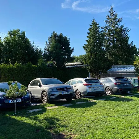 - C - Vyhlidka Nad Rekou Zdiby