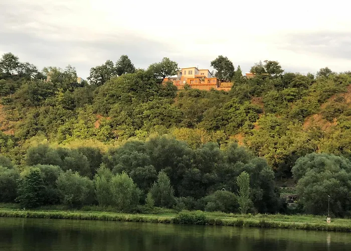 - C - Vyhlidka Nad Rekou Apartament *